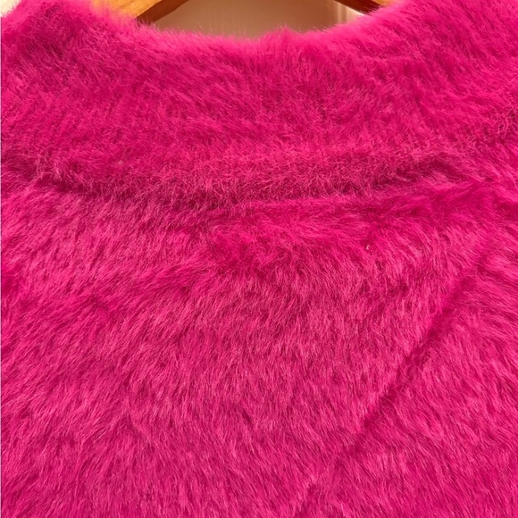 Rachel Zoe Fuzzy Pink Sleeveless Sweater Sz M - Picture 11 of 14